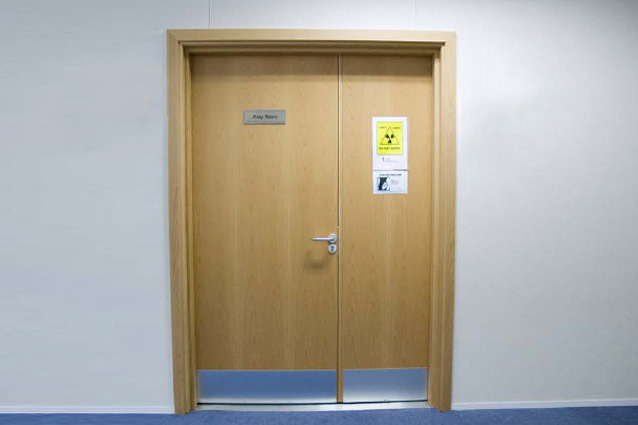 X-ray Lead Door and Target Board